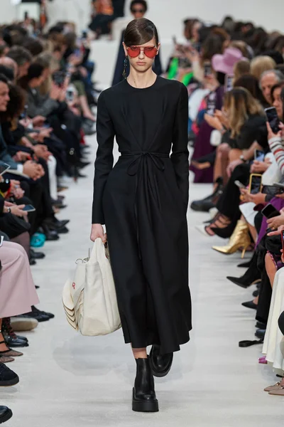 Look 47